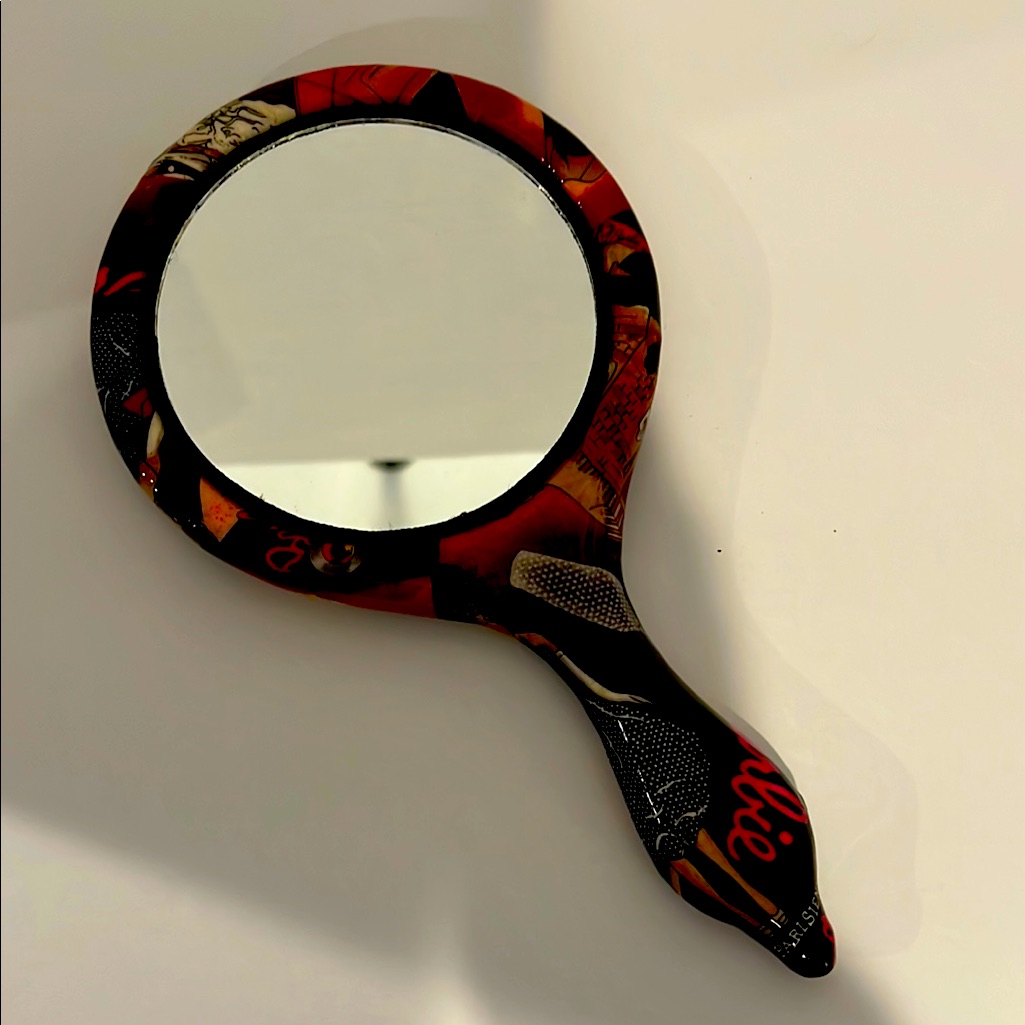 Vintage Retro Barbie Mirror 571